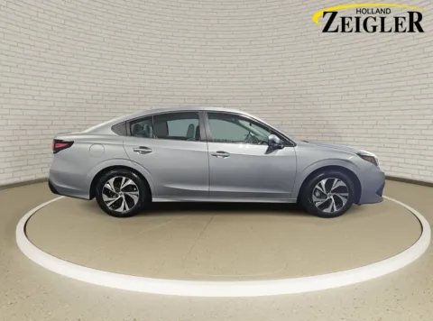 More photos of 2022 Subaru Legacy Premium at Zeigler GMC of Holland, MI