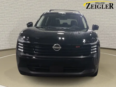Photos of 2026 Nissan Kicks SR for sale in Holland, MI at Zeigler GMC of Holland