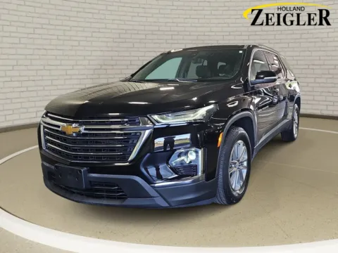 Black 2023 Chevrolet Traverse LT for sale in Holland, MI
