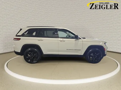 More photos of 2023 Jeep Grand Cherokee Limited at Zeigler GMC of Holland, MI