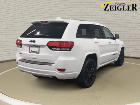 More photos of 2021 Jeep Grand Cherokee Laredo X at Zeigler GMC of Holland, MI
