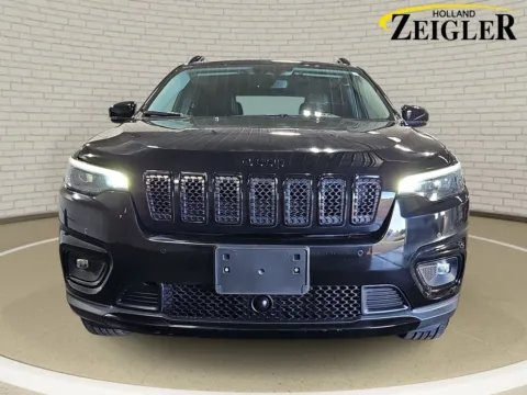 Photos of 2023 Jeep Cherokee Altitude for sale in Holland, MI at Zeigler GMC of Holland