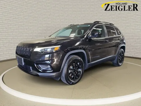 Black 2023 Jeep Cherokee Altitude for sale in Holland, MI