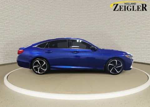 More photos of 2022 Honda Accord Sport at Zeigler GMC of Holland, MI