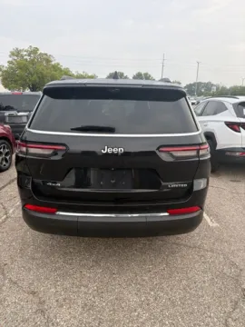More photos of 2023 Jeep Grand Cherokee L Limited at Zeigler GMC of Holland, MI