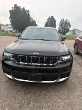 Photos of 2023 Jeep Grand Cherokee L Limited for sale in Holland, MI at Zeigler GMC of Holland