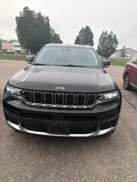 Photos of 2023 Jeep Grand Cherokee L Limited for sale in Holland, MI at Zeigler GMC of Holland