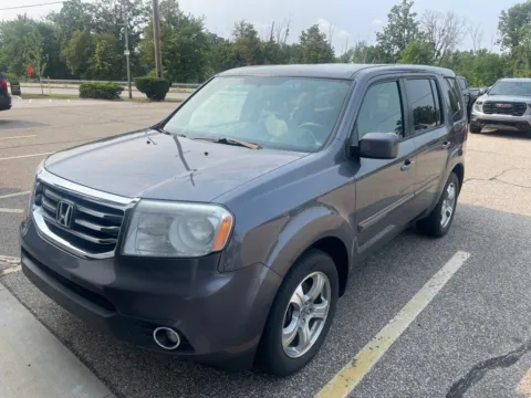 Gray 2015 Honda Pilot EX for sale in Holland, MI