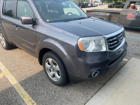 More photos of 2015 Honda Pilot EX at Zeigler GMC of Holland, MI