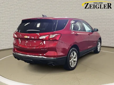 More photos of 2018 Chevrolet Equinox LT at Zeigler GMC of Holland, MI