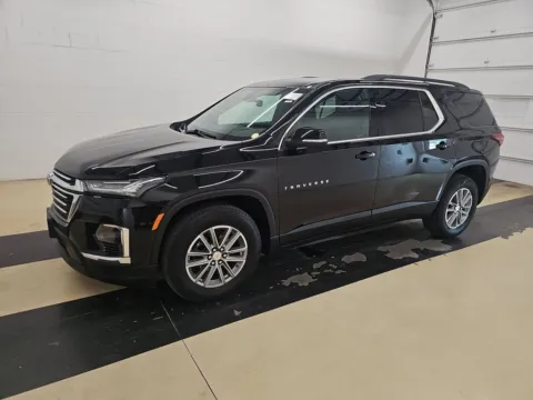 Black 2023 Chevrolet Traverse LT for sale in Holland, MI