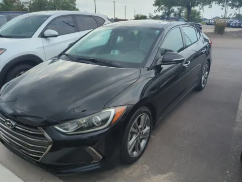 Black 2017 Hyundai Elantra Limited for sale in Holland, MI