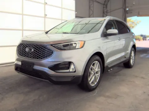 Silver 2024 Ford Edge SEL for sale in Holland, MI