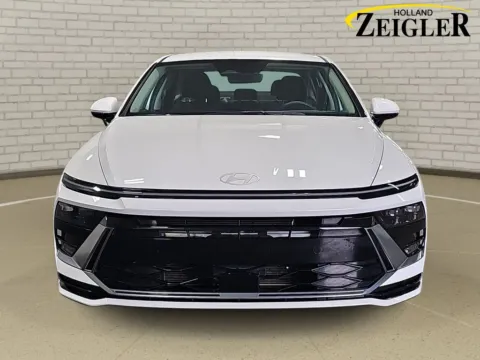 Photos of 2025 Hyundai Sonata SEL for sale in Holland, MI at Zeigler GMC of Holland