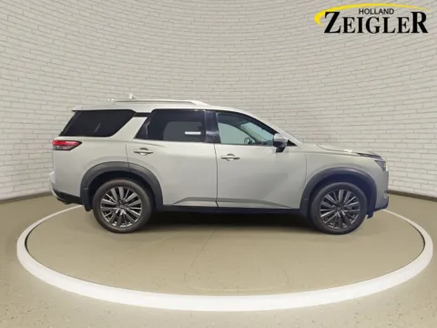 More photos of 2024 Nissan Pathfinder SL at Zeigler GMC of Holland, MI
