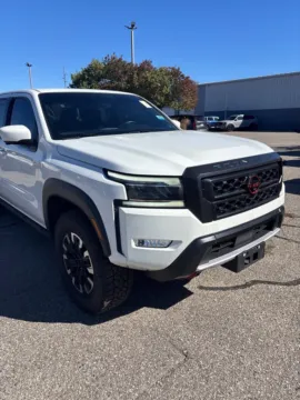 More photos of 2023 Nissan Frontier PRO-4X at Zeigler GMC of Holland, MI