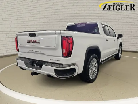 More photos of 2020 GMC Sierra 1500 Denali at Zeigler GMC of Holland, MI