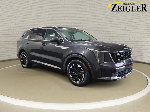 Another view of 2025 Kia Sorento S for sale in Holland, MI at Zeigler GMC of Holland