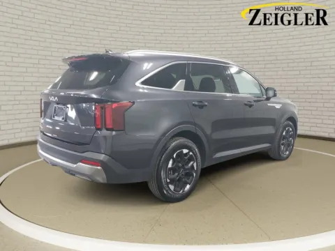 More photos of 2025 Kia Sorento S at Zeigler GMC of Holland, MI