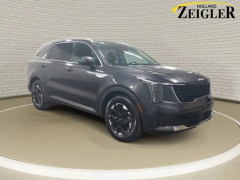 Another view of 2025 Kia Sorento S for sale in Holland, MI at Zeigler GMC of Holland