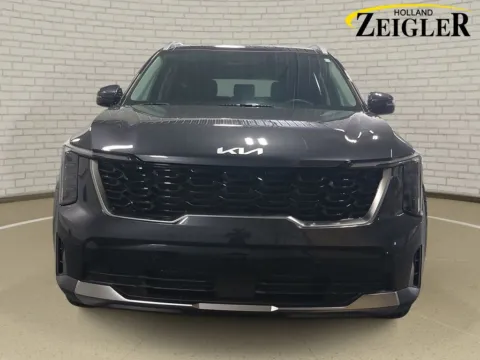 Photos of 2025 Kia Sorento S for sale in Holland, MI at Zeigler GMC of Holland