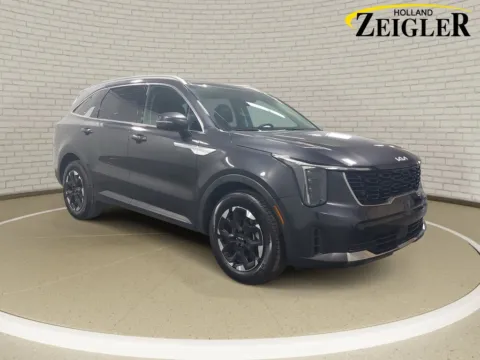Another view of 2025 Kia Sorento S for sale in Holland, MI at Zeigler GMC of Holland