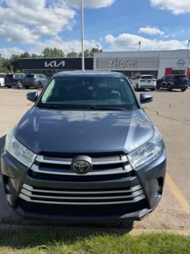 Photos of 2018 Toyota Highlander LE Plus for sale in Holland, MI at Zeigler GMC of Holland