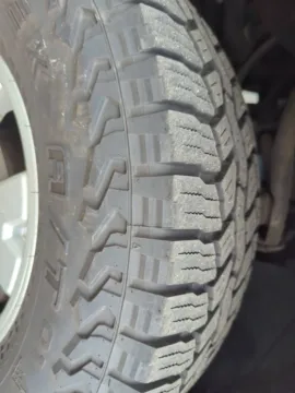 More photos of 2014 Toyota Tacoma at Zeigler GMC of Holland, MI