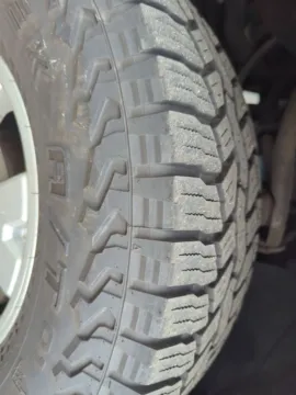 More photos of 2014 Toyota Tacoma at Zeigler GMC of Holland, MI