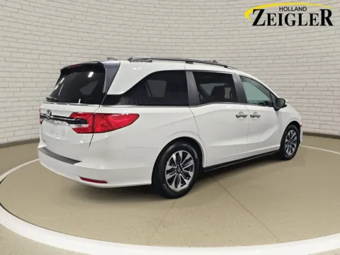 More photos of 2021 Honda Odyssey EX-L at Zeigler GMC of Holland, MI
