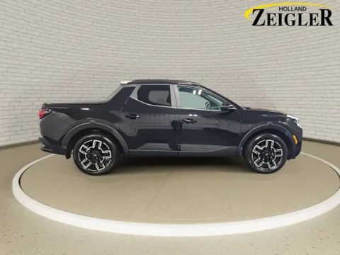 More photos of 2025 Hyundai Santa Cruz Limited at Zeigler GMC of Holland, MI