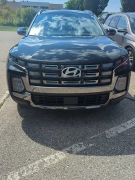 Photos of 2025 Hyundai Santa Cruz Limited for sale in Holland, MI at Zeigler GMC of Holland