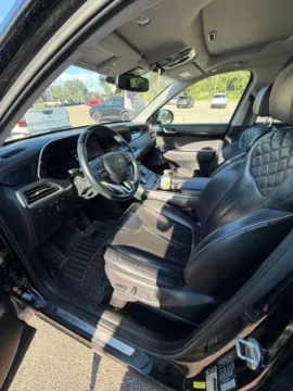 Photos of 2021 Hyundai Palisade Limited for sale in Holland, MI at Zeigler GMC of Holland