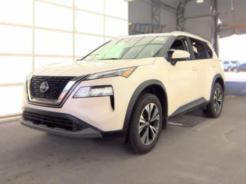 White 2023 Nissan Rogue SV for sale in Holland, MI