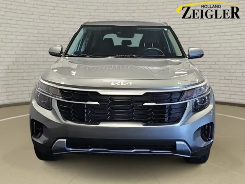 Photos of 2024 Kia Seltos LX for sale in Holland, MI at Zeigler GMC of Holland