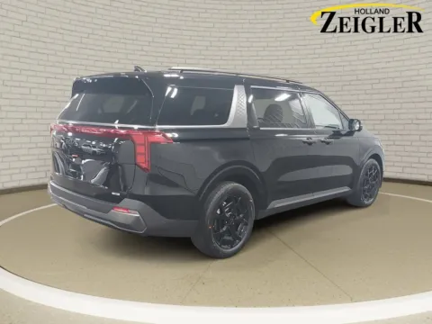 More photos of 2026 Kia Carnival Hybrid SX at Zeigler GMC of Holland, MI
