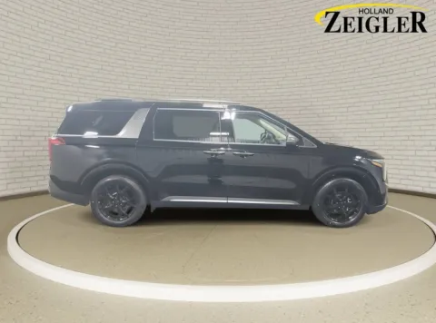 More photos of 2026 Kia Carnival Hybrid SX at Zeigler GMC of Holland, MI