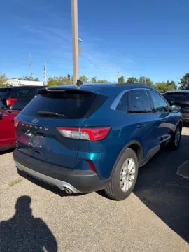 More photos of 2020 Ford Escape SE at Zeigler GMC of Holland, MI