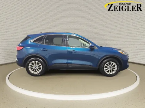 More photos of 2020 Ford Escape SE at Zeigler GMC of Holland, MI