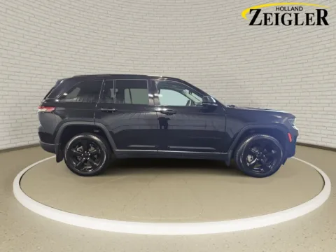 More photos of 2022 Jeep Grand Cherokee Limited at Zeigler GMC of Holland, MI