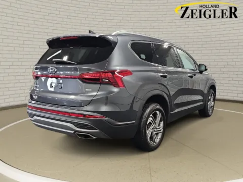 More photos of 2023 Hyundai Santa Fe SEL at Zeigler GMC of Holland, MI