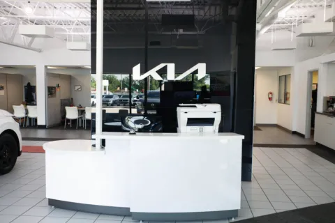 More photos of 2023 Hyundai Santa Fe SEL at Zeigler GMC of Holland, MI