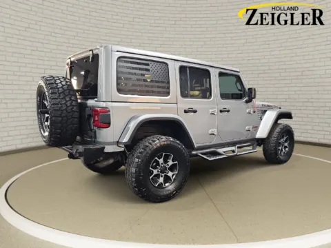 More photos of 2018 Jeep Wrangler Unlimited Rubicon at Zeigler GMC of Holland, MI