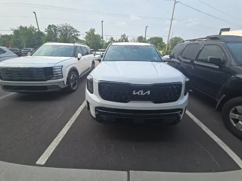 White 2024 Kia Telluride SX-Prestige X-Line for sale in Holland, MI