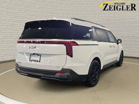 More photos of 2026 Kia Carnival Hybrid SX Prestige at Zeigler GMC of Holland, MI