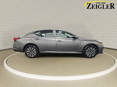 More photos of 2025 Nissan Altima 2.5 SV at Zeigler GMC of Holland, MI