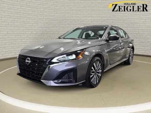 Gray 2025 Nissan Altima 2.5 SV for sale in Holland, MI