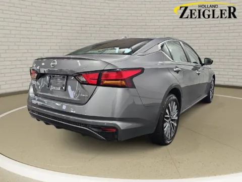 More photos of 2025 Nissan Altima 2.5 SV at Zeigler GMC of Holland, MI