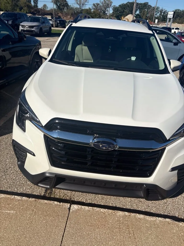 White 2024 Subaru Ascent Premium for sale in Holland, MI
