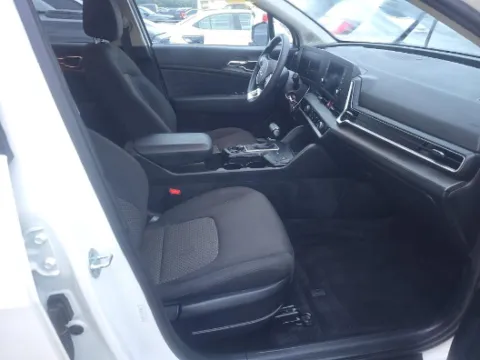 Photos of 2023 Kia Sportage LX for sale in Holland, MI at Zeigler GMC of Holland